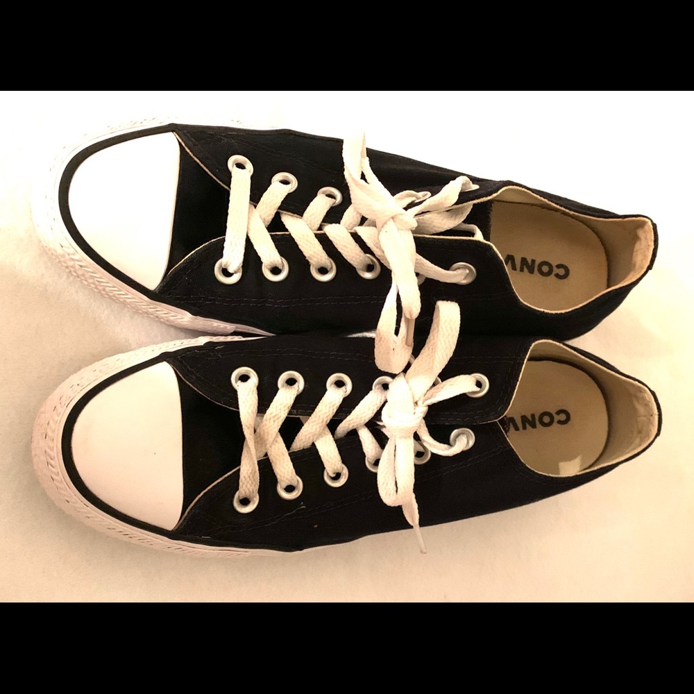 Converse women’s double tongue black trainers